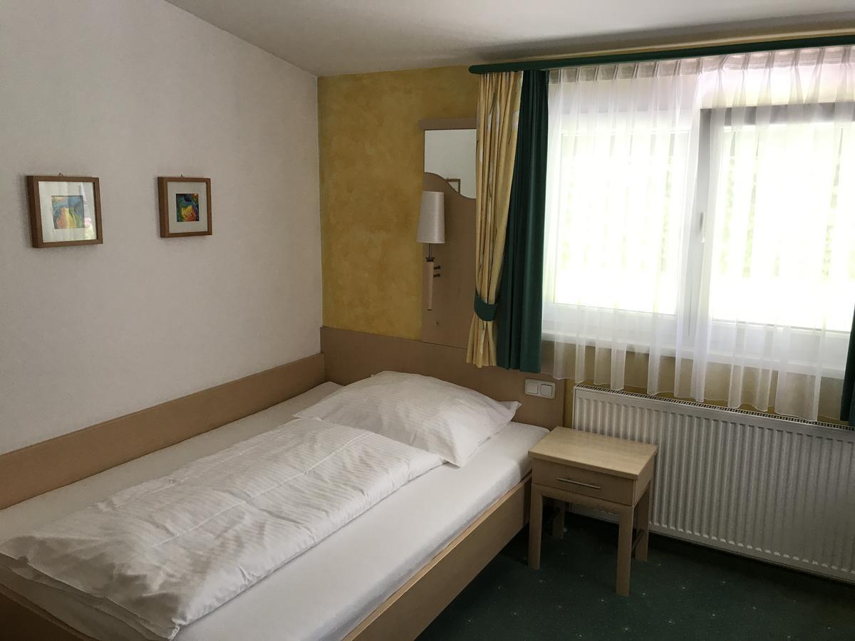 Gasthof "Zur Kanne" Markt Sankt Florian Eksteriør bilde