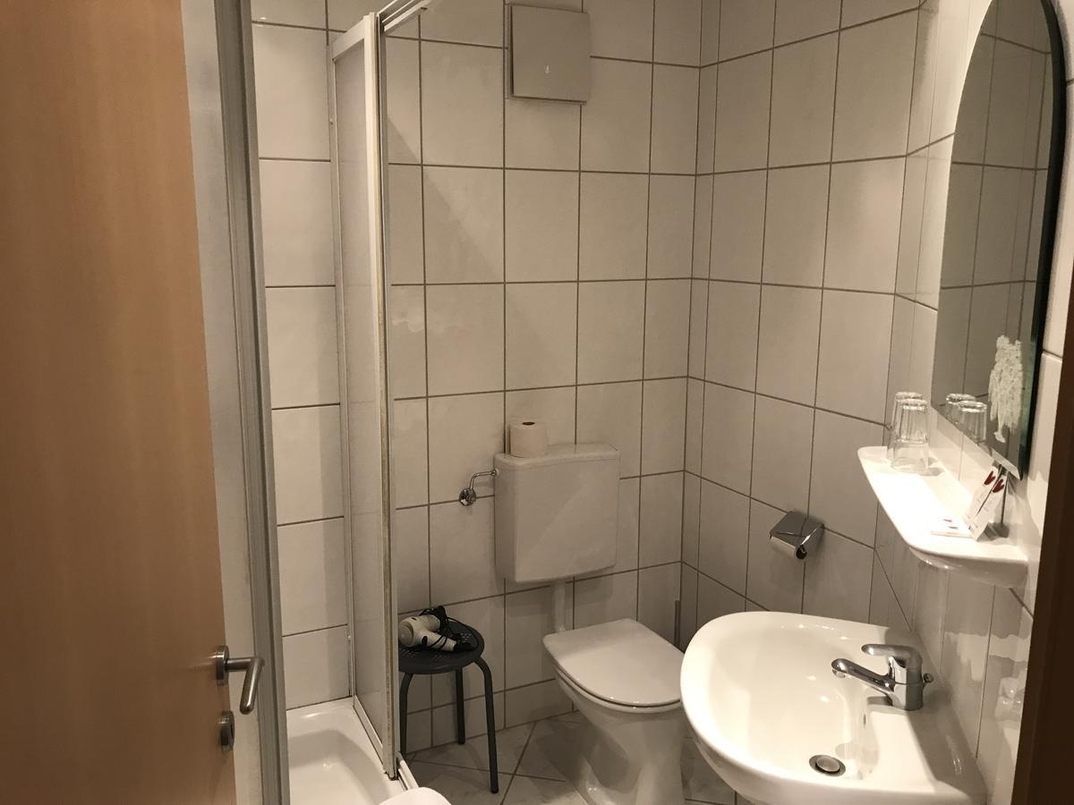 Gasthof "Zur Kanne" Markt Sankt Florian Eksteriør bilde